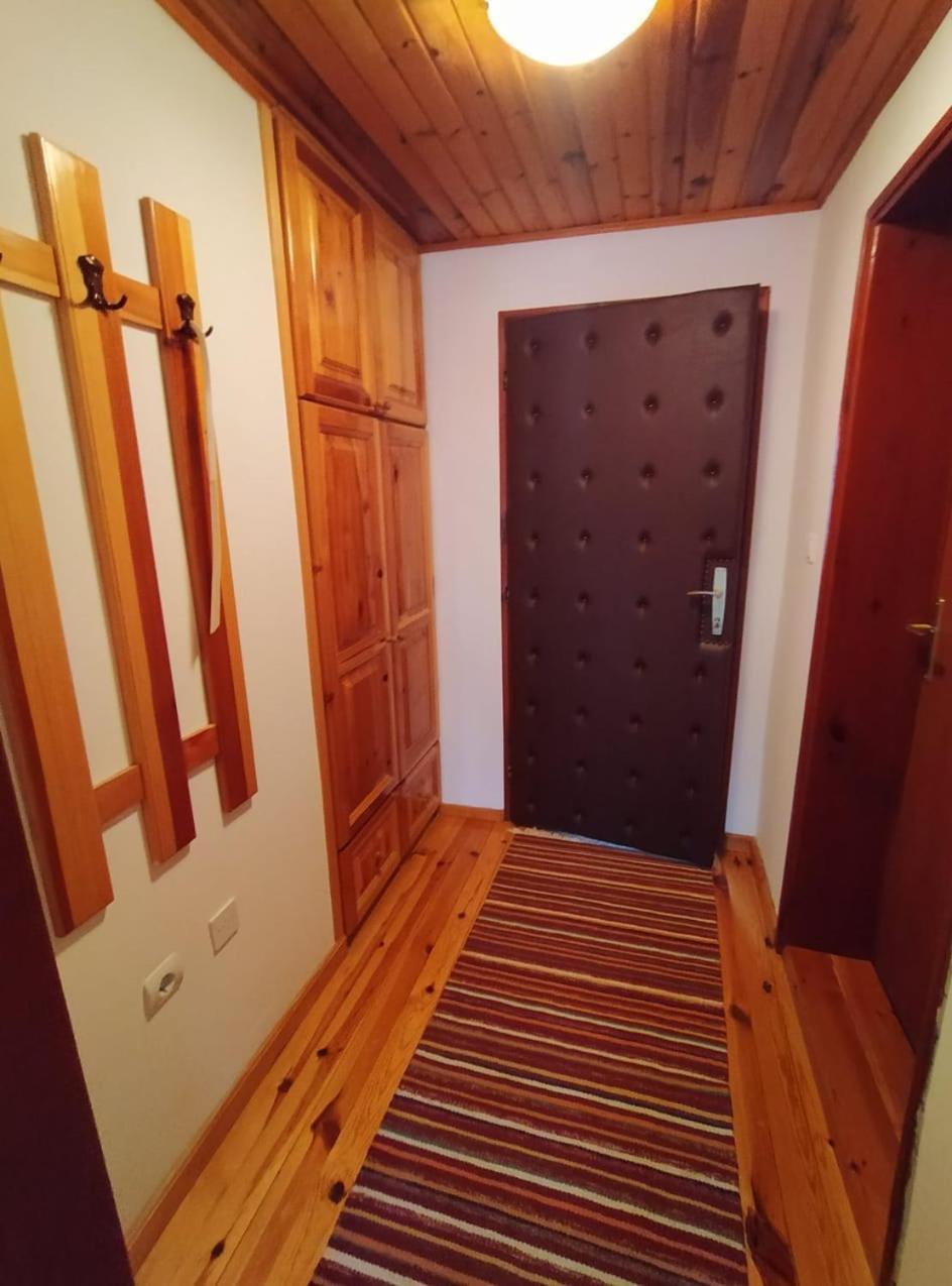 Apartmani Milic Sirogojno Habitación foto