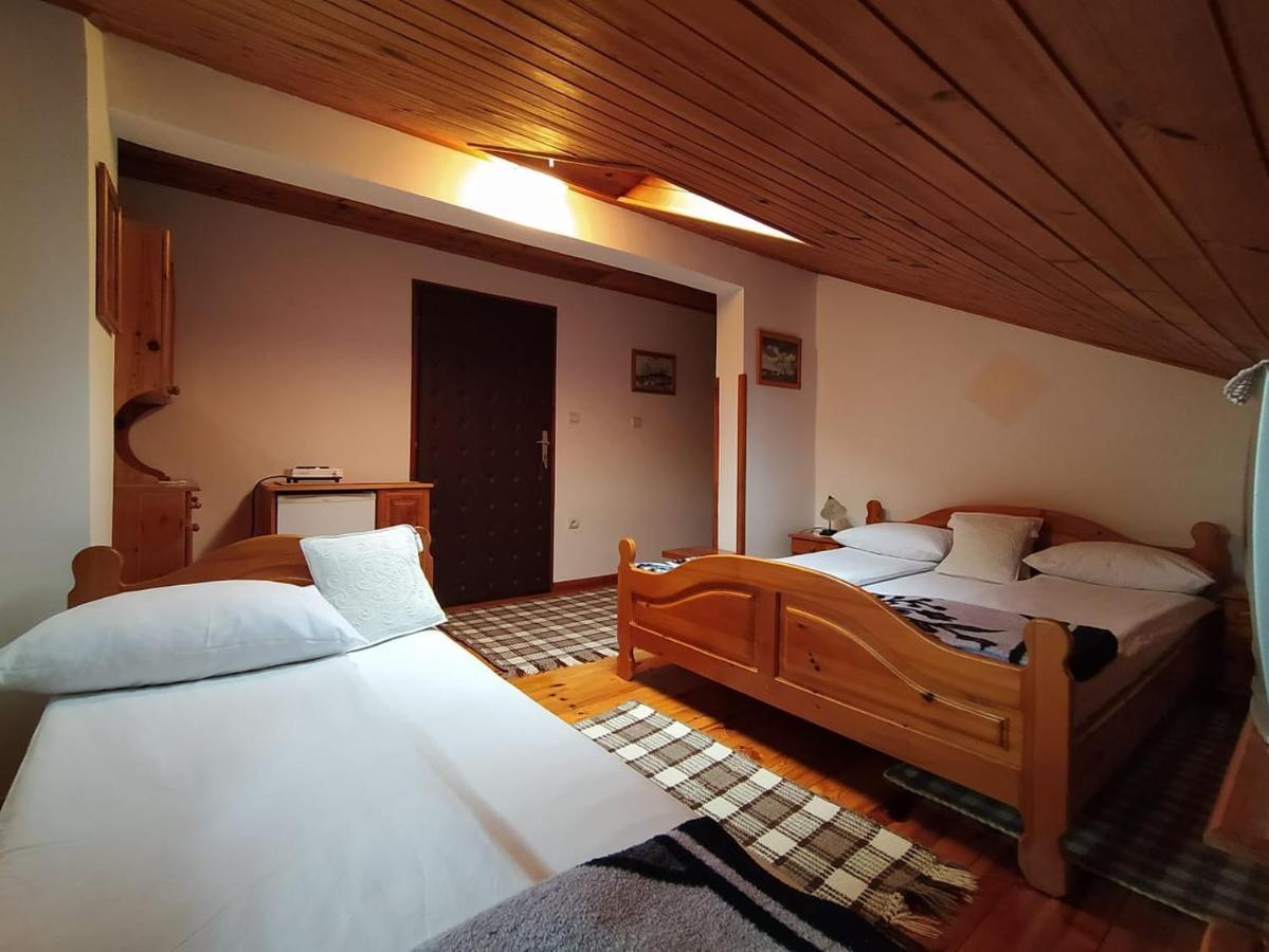 Apartmani Milic Sirogojno Exterior foto